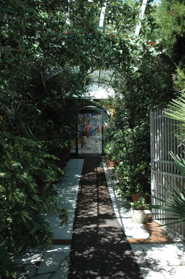 Hotel Conchiglia Verde Sirolo Exterior photo